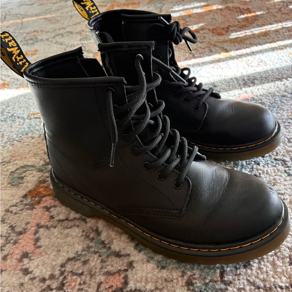 JUNIOR 1460 SOFTY T LEATHER LACE UP BOOTS